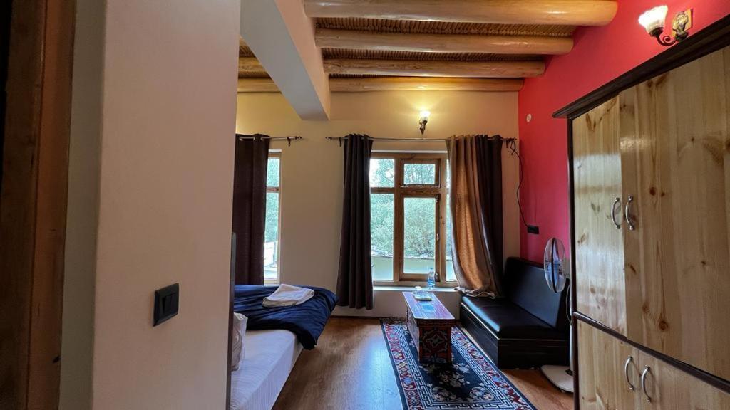 Hidden Leaf Homestay Leh Værelse billede