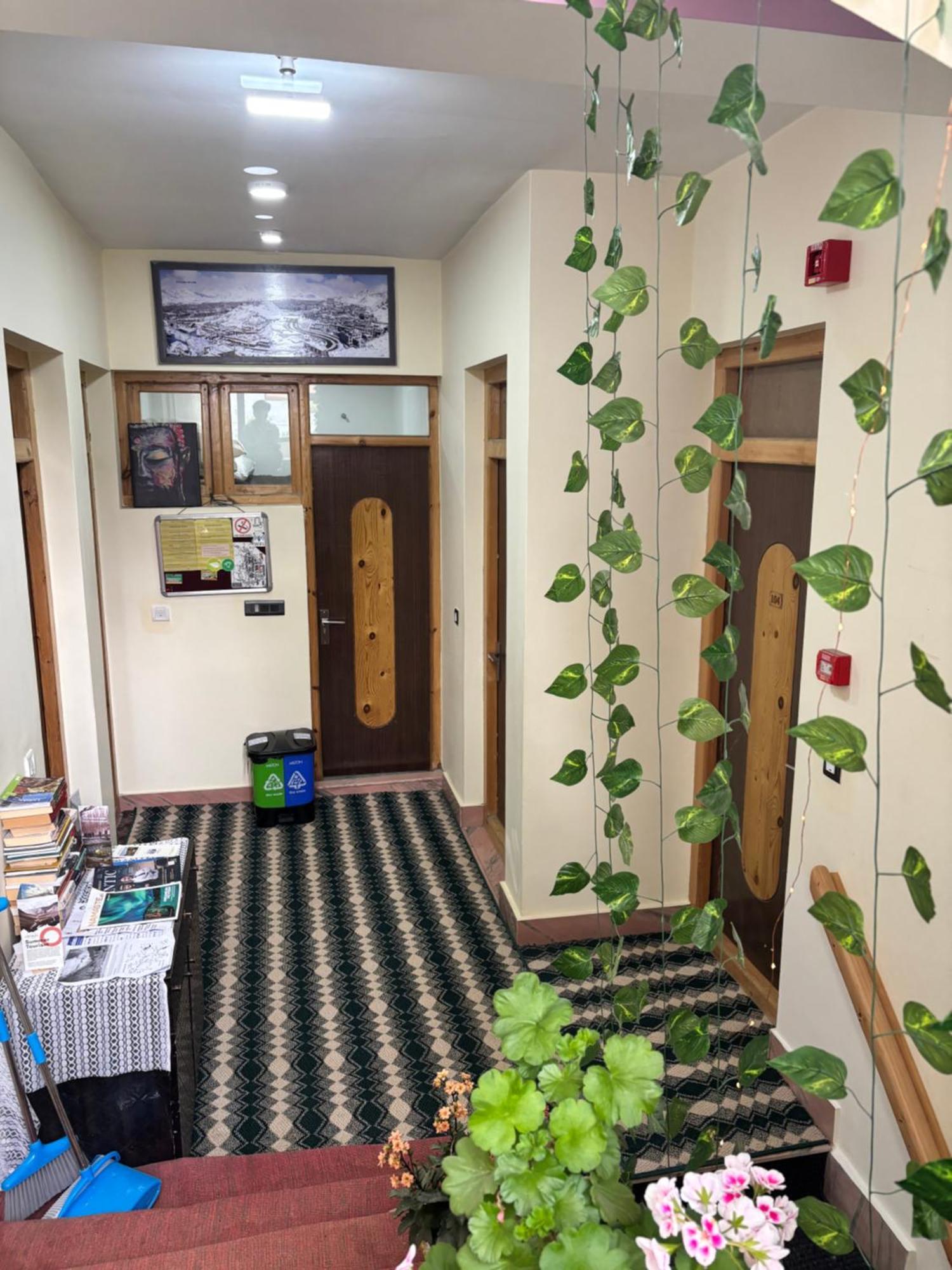 Hidden Leaf Homestay Leh Eksteriør billede